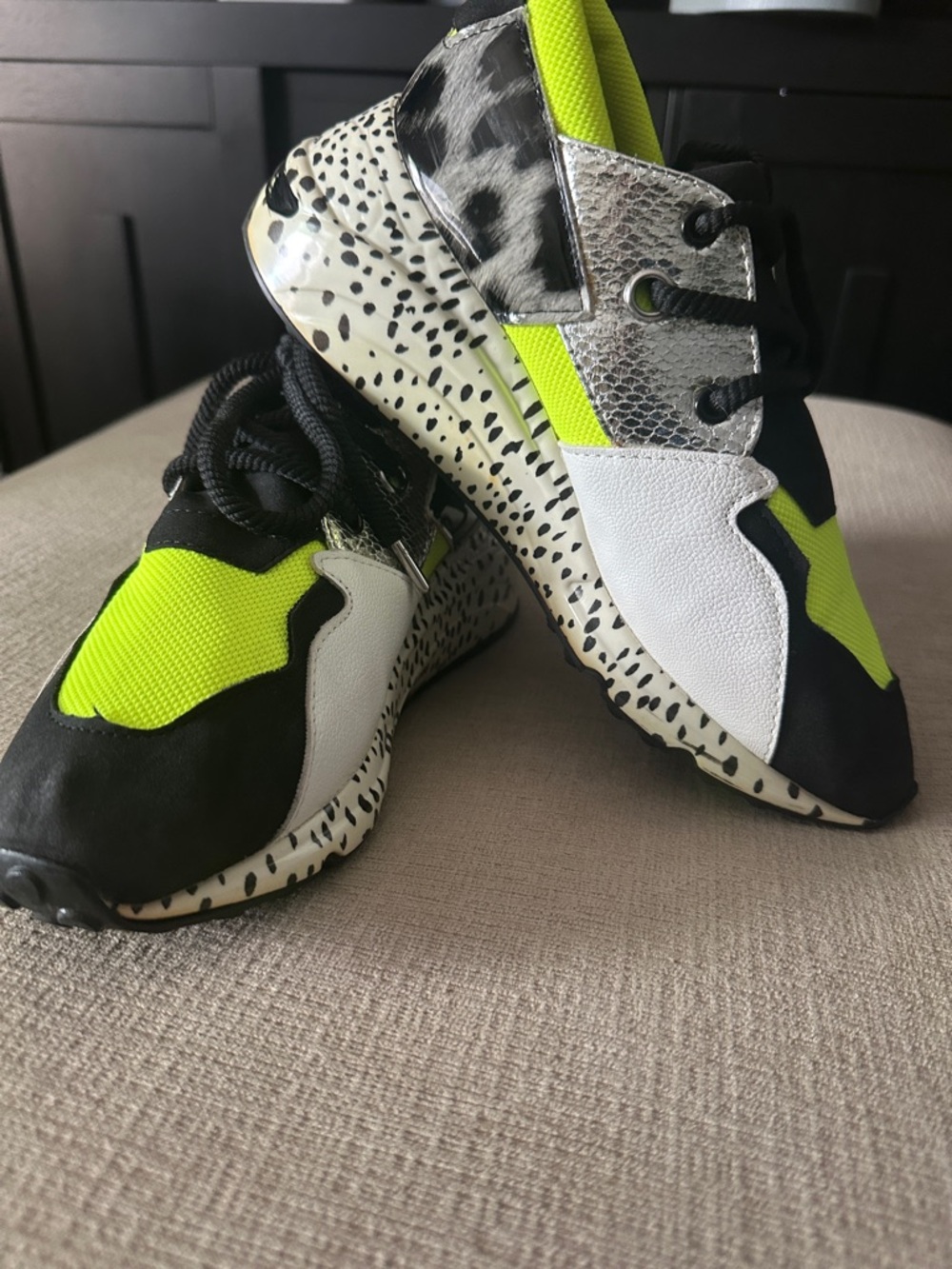 Steve Madden Neon Yellow Black Silver Athletic Sneakers